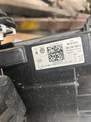 Faro Delantero Derecho Golf 8 Original