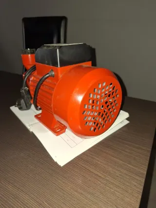 Bomba agua jardín 2400 l/h