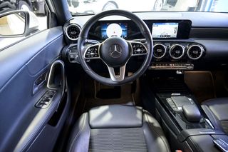 Mercedes Clase A MERCEDES-BENZ  A 180 d