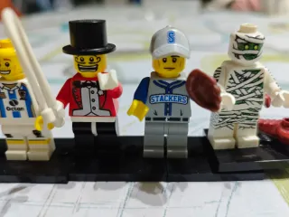 Lego Collezionabili Personaggi