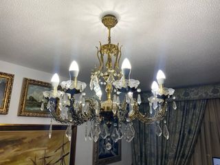 Lámpara araña cristal y metal dorada