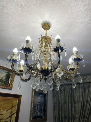 Lámpara araña cristal y metal dorada