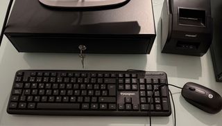 DELL OPTIPLEX 980i5 + caja registradora