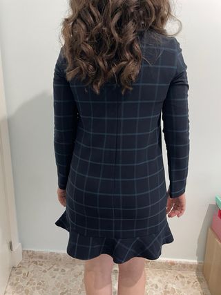 Vestido de mujer con cuadros Zara