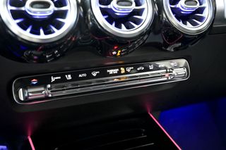 Mercedes Clase GLB MERCEDES-BENZ  1.3  200 DCT 120KW 163CV