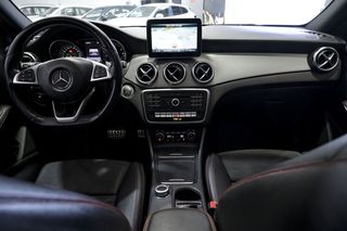 Mercedes GLA MERCEDES-BENZ  GLA 220 d