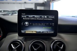 Mercedes GLA MERCEDES-BENZ  GLA 220 d