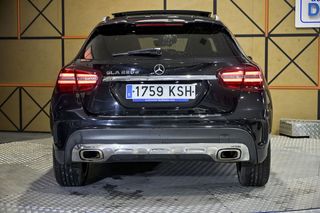 Mercedes GLA MERCEDES-BENZ  GLA 220 d