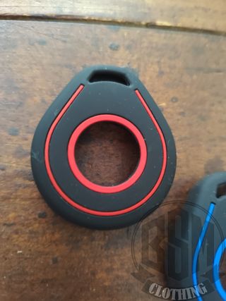 Cover trasponder HD rosso o blu