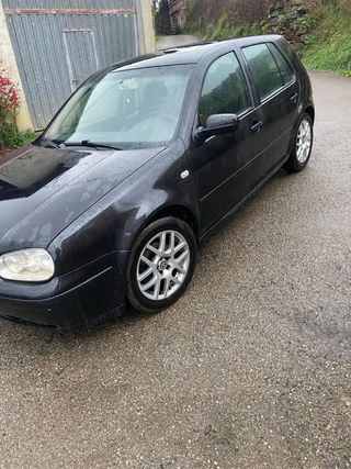 Volkswagen Golf 2003