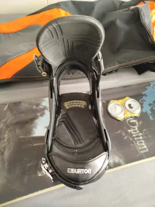 Tabla de Snowboard con Fijaciones