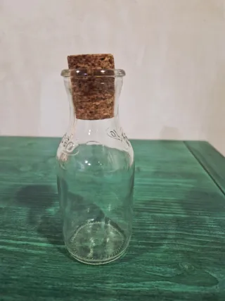 4 Botes de Cristal Hero con Corcho