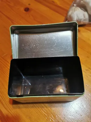 Caja metálica Lucky Strike