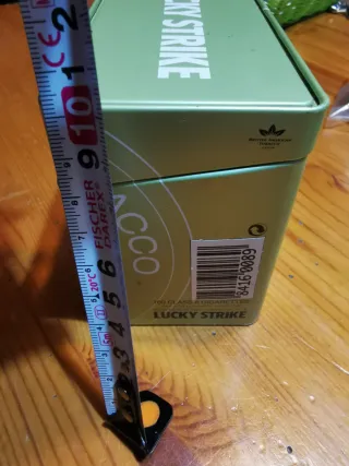 Caja metálica Lucky Strike