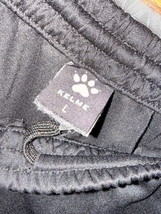 Pantalones deportivos Kelme negros