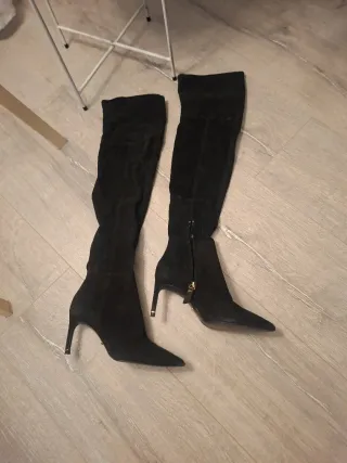 Botas altas negras tacón 8cm Maximo dutti