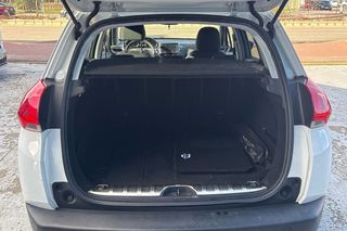 Peugeot 2008   Allure 1.6 eHDi 92