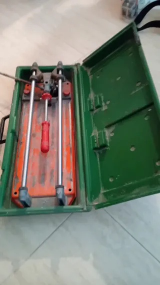 Cortadora de azulejos profesional