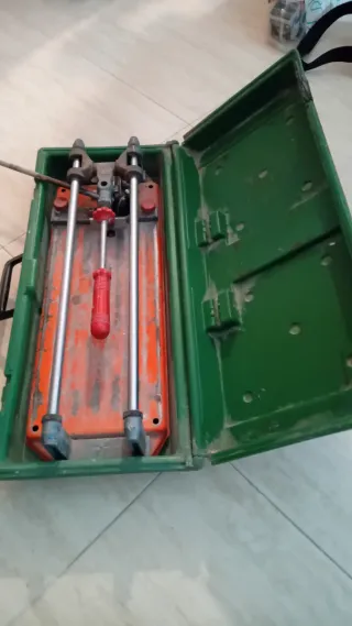 Cortadora de azulejos profesional