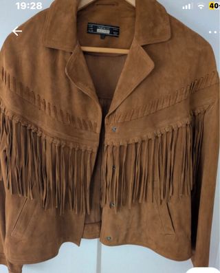 Chaqueta de ante con flecos