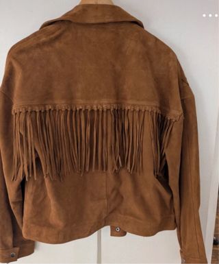 Chaqueta de ante con flecos