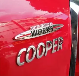 Logo Emblema JCW para Maletero de Mini Cooper One