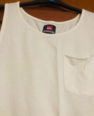 Ropa talla S (sin estrenar y seminuevo).