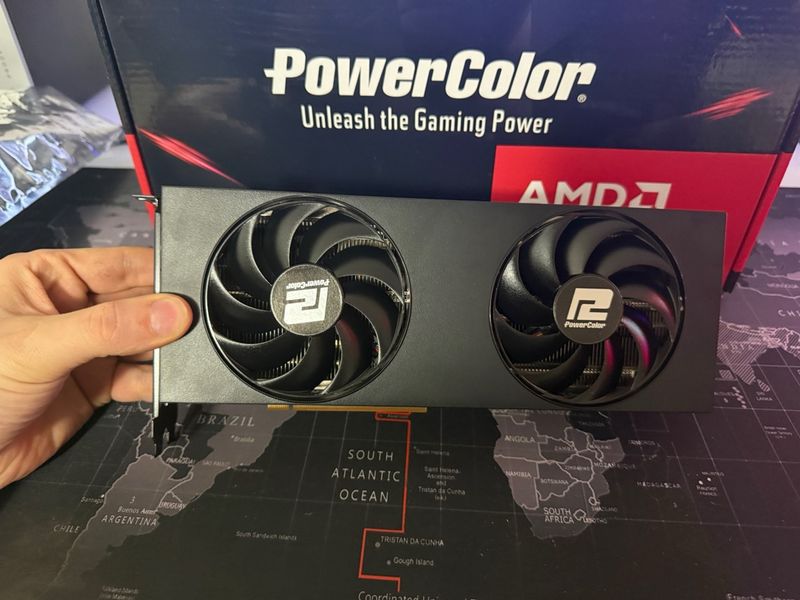 Tarjeta Gráfica PowerColor Radeon RX 7800 XT