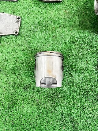 Cilindro y pistón Suzuki RM 250 1999