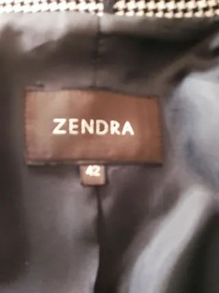 Chaqueta GENDRA Gris y Blanca