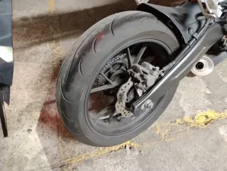 Honda CB125R Negra/Plata Moto 125cc