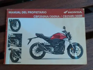 Honda CB125R Negra/Plata Moto 125cc
