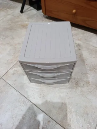 Cajonera 3 cajones plástico beige
