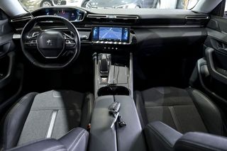 Peugeot 508 Hybrid   5P Allure 225 eEAT8