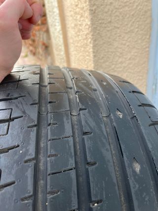 2 Ruedas 245/40 R17 Nuevas