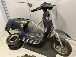 Vespa preparada para Vespacross.