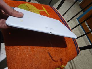 Samsung Galaxy Tab SM-T530 Blanca