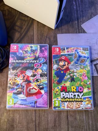 Nintendo Switch OLED Bianca e Nera