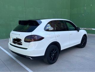 Porsche Cayenne 2012