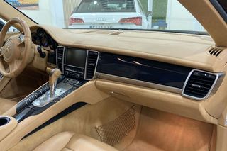 Porsche Panamera   3.0 Diesel 300cv