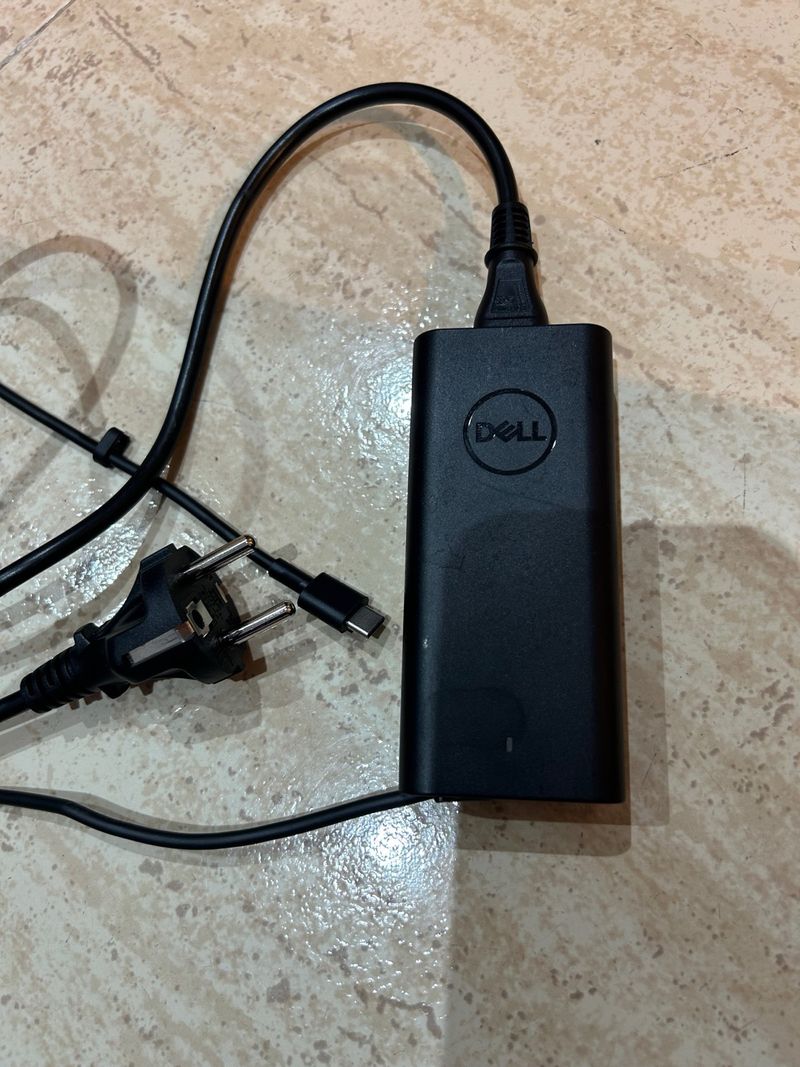 Cargador Dell 65W Original USB-C