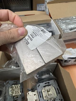 Mecanismos Eléctricos JUNG