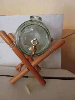 Dispensador de cristal con soporte