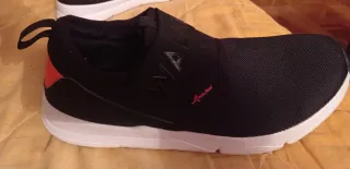 Zapatillas Decathlon sin cordones talla 41