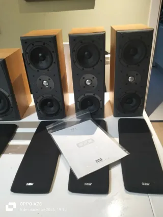 Altavoz B&W DM303 LCR3 100W Gris/Plata