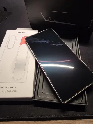 Samsung Galaxy S25 Ultra 256GB Plata