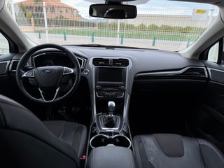 Ford Mondeo 2016 St-Line 160cv