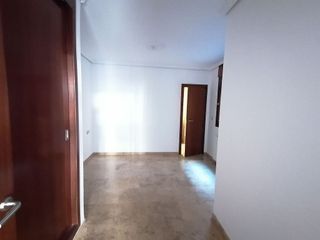 Piso en alquiler en Zona Centro en Córdoba