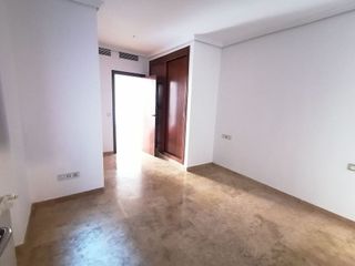 Piso en alquiler en Zona Centro en Córdoba