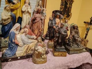 Antica collezione statue religiose